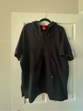 Nike Vintage Black Short-Sleeve Half-Zip Hoodie